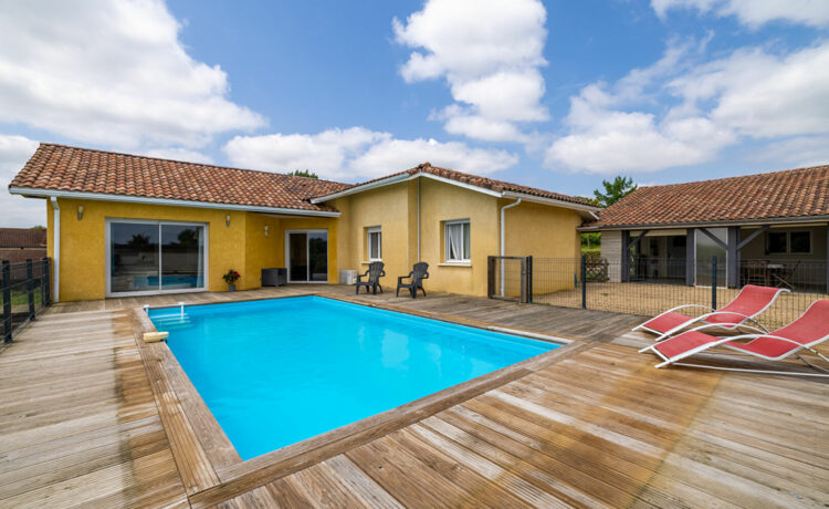 Maison 7 pièce(s) 177 m2 1