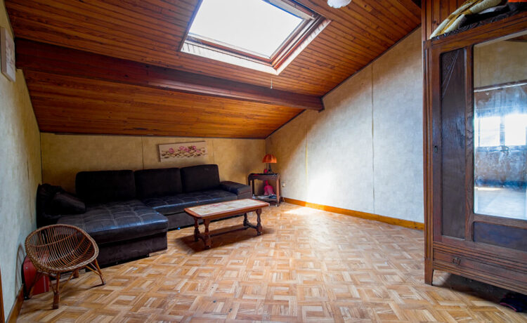 Maison de village avec garage Secteur GEAUNE