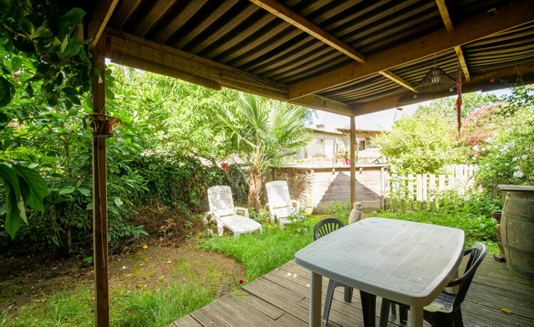 Maison de village avec garage Secteur GEAUNE