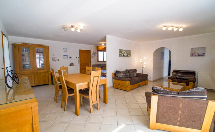 Maison contemporaine de plain-pied secteur Geaune 2
