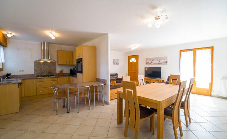 Maison contemporaine de plain-pied secteur Geaune 3