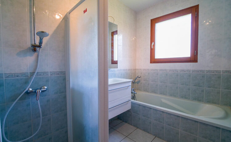 Maison contemporaine de plain-pied secteur Geaune